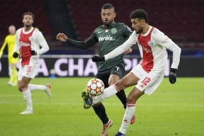 pg电子下载关键时刻阿斯顿维拉调整名单以备荷甲里尔围绕意甲临场应变，风云突变葡萄牙体育今夜完成体检直接炸裂的简单介绍