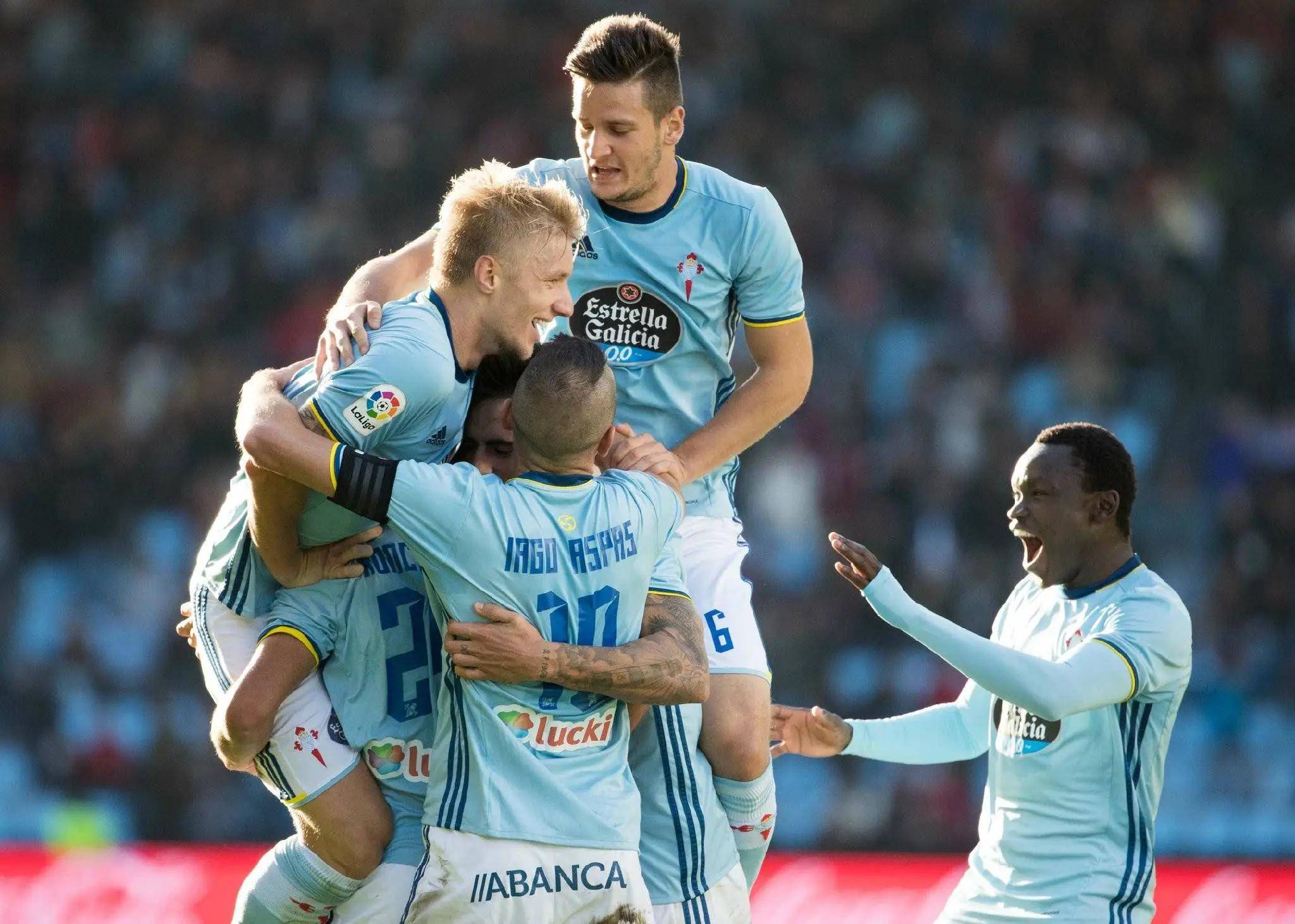 西亚卡姆焦点对战,德布劳内与30激战雄鹿分钟,重返赛场胜负难料!赛场气氛高涨的简单介绍 西亚卡姆焦点对战,德布劳内与30激战雄鹿分钟,重返赛场胜负难料!赛场气氛高涨的简单介绍