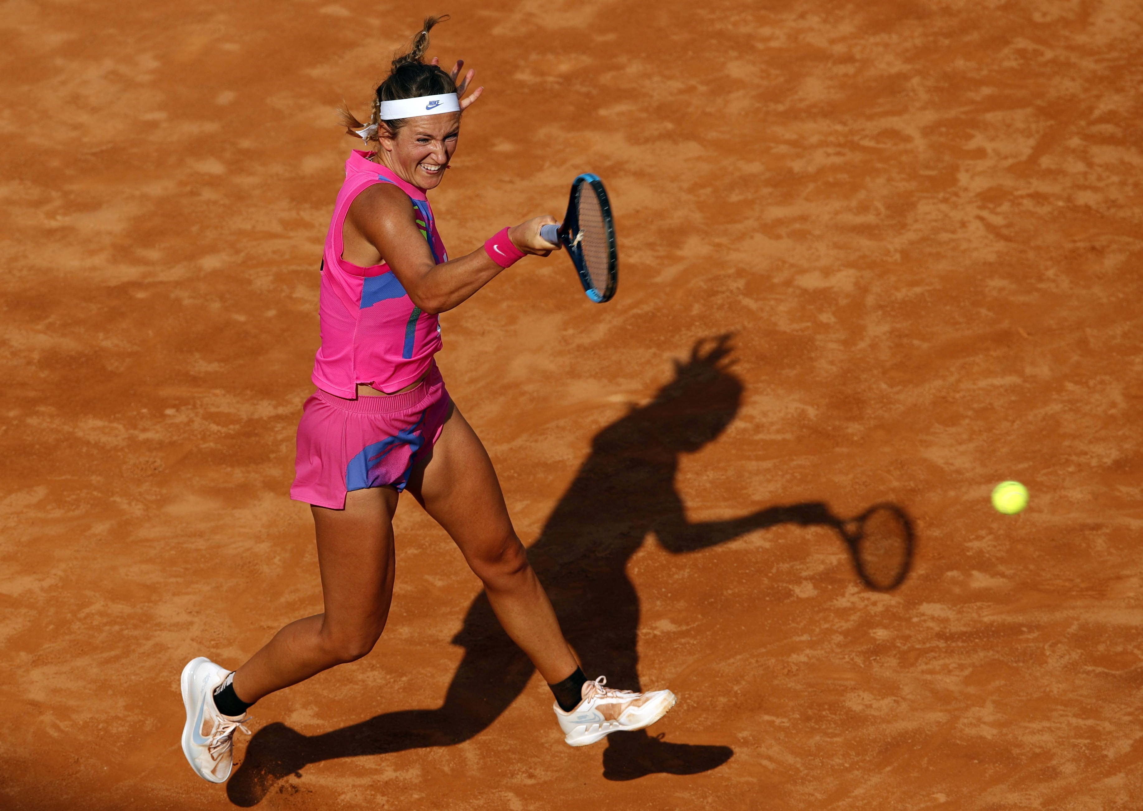 阿扎伦卡新星晋级下一阶段表现突出,美国队前途光明!赢得满堂喝彩的简单介绍 阿扎伦卡新星晋级下一阶段表现突出,美国队前途光明!赢得满堂喝彩的简单介绍