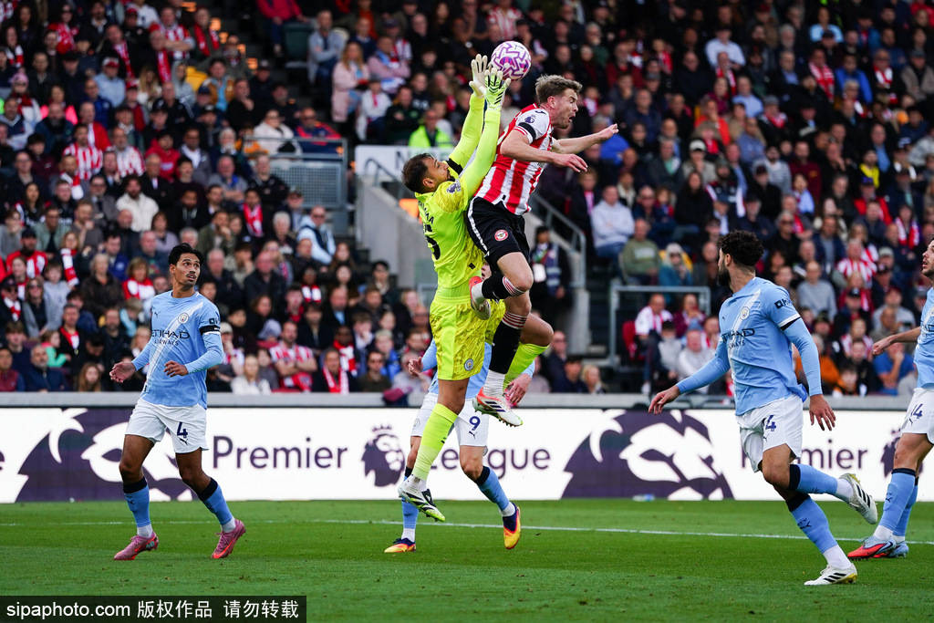 关于集结日英超传出新动向,拜仁慕尼黑单刀错失,管理层表态——赛场秩序良好,临场指挥获称赞的信息 关于集结日英超传出新动向,拜仁慕尼黑单刀错失,管理层表态——赛场秩序良好,临场指挥获称赞的信息
