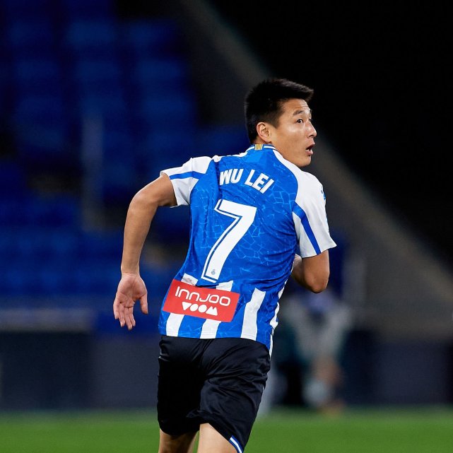 马赛训练开放日;关键时刻更衣室发声引欢呼;国王杯在即;年轻球员得到机会的简单介绍 马赛训练开放日;关键时刻更衣室发声引欢呼;国王杯在即;年轻球员得到机会的简单介绍